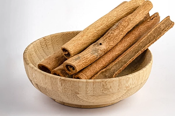 Cinnamon ( Ceylon )